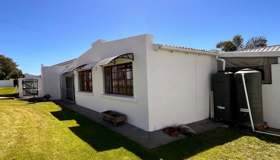 2 Bedroom Property for Sale in C Place Eastern Cape